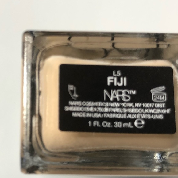 🆕 NARS Light Reflecting Advanced Skincare Foundation - Picture 13 of 13